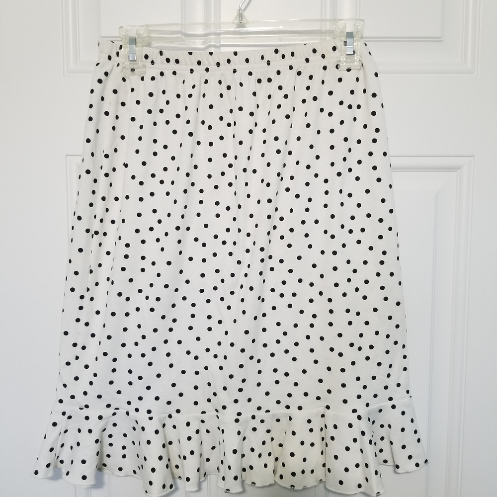 Weekenders flirty hem skirt